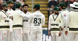 নিজেদের টেস্ট ক্রিকেটের ইতিহাসের সর্বনিম্ন র‌্যাঙ্কিংয়ে পাকিস্তান